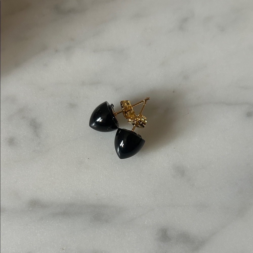 Onyx pyramid point spike earrings